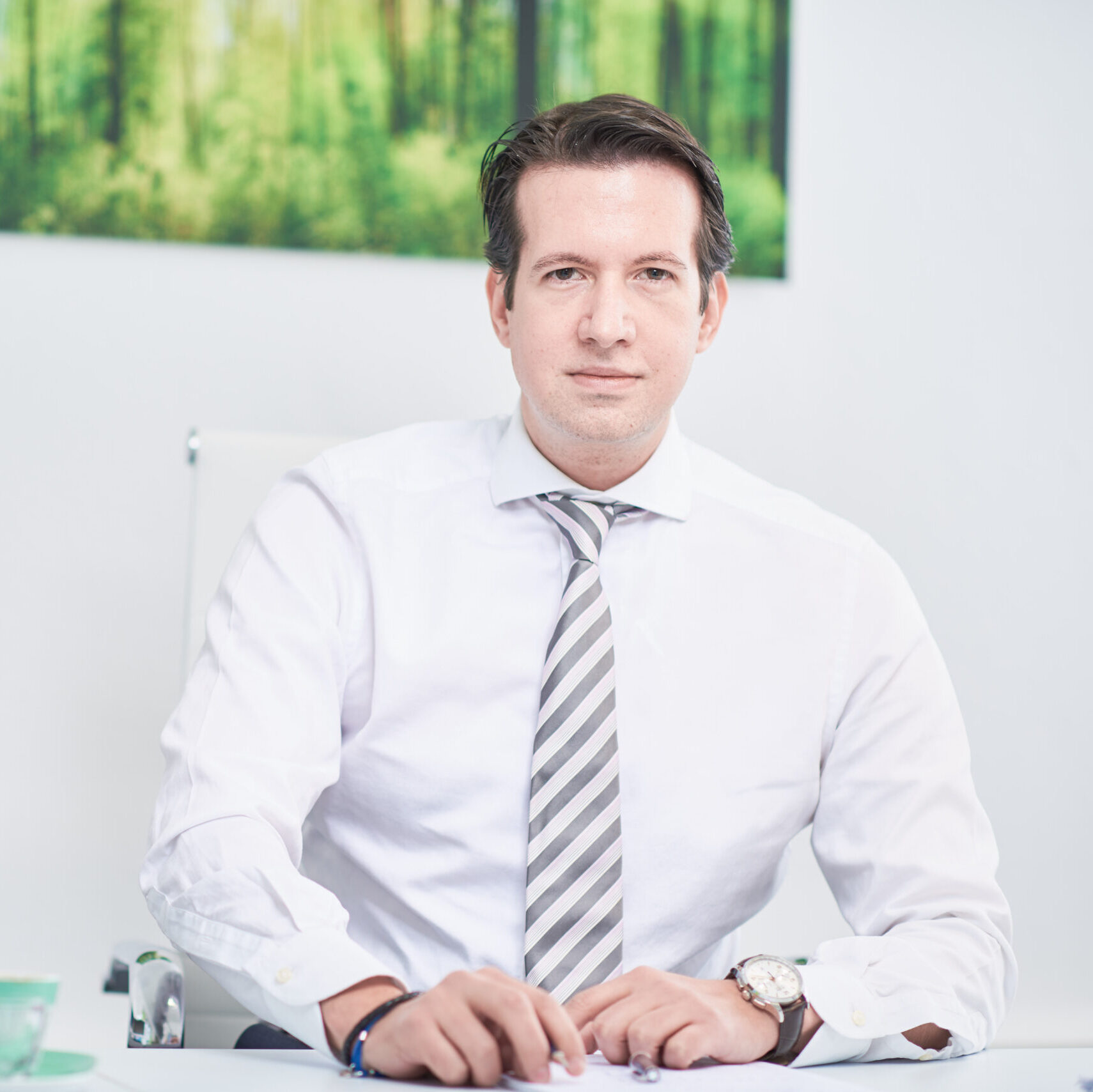 Dr. Hannes Winkler